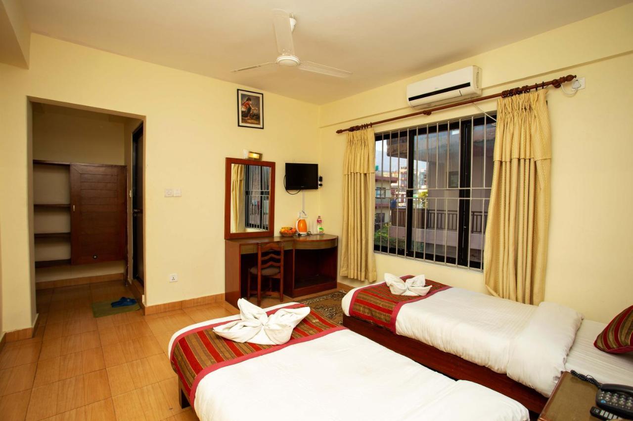 Hotel Orchid Pokhara Exterior foto